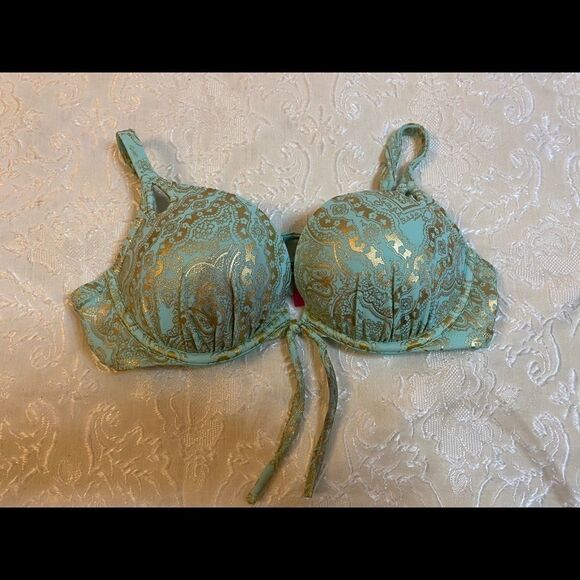 🛍 Women’s Victoria’s Secret push up Bra . Size 32 A - Picture 3 of 6